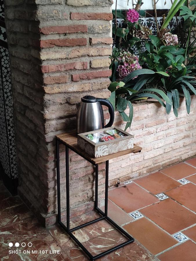 Pension Los Arcos กอร์โดบา ภายนอก รูปภาพ