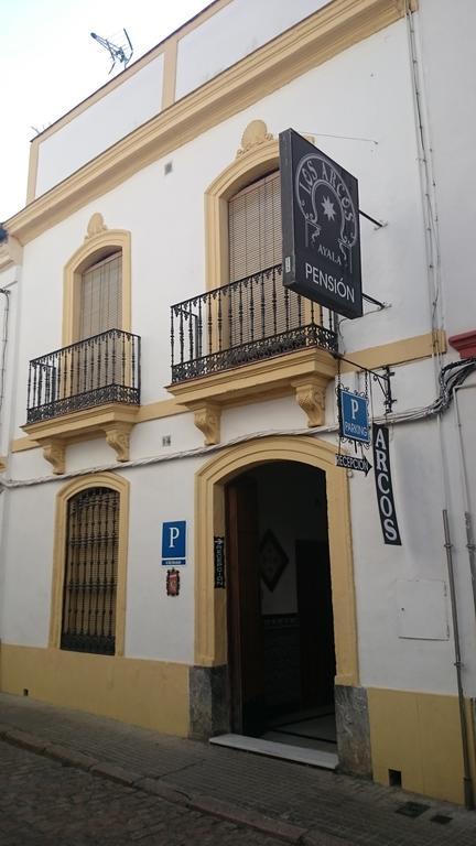 Pension Los Arcos กอร์โดบา ภายนอก รูปภาพ
