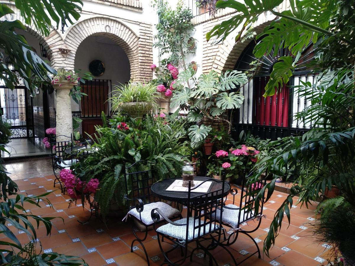Pension Los Arcos กอร์โดบา ภายนอก รูปภาพ